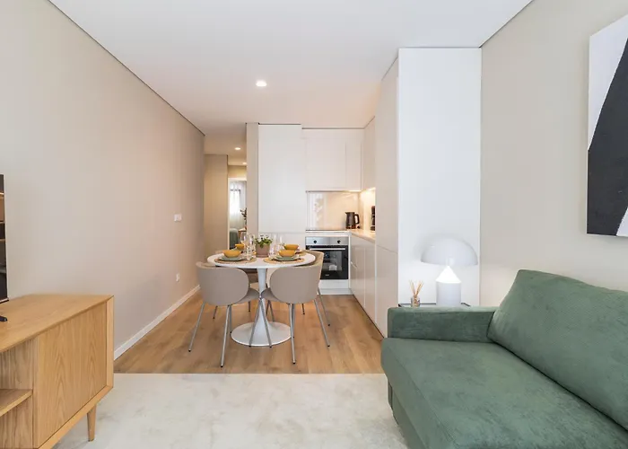 T2 Constituicao ポルト